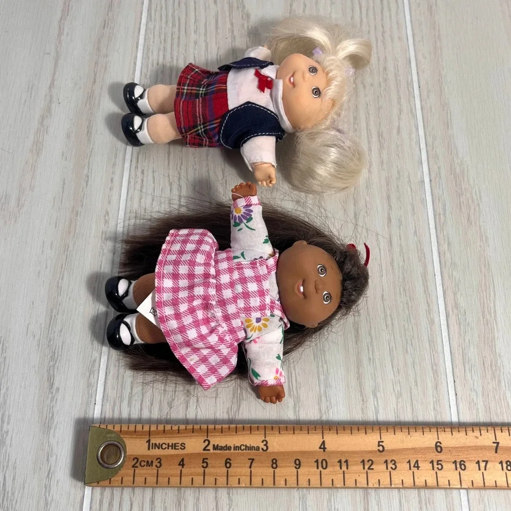 Cabbage Patch Kids measurement shown